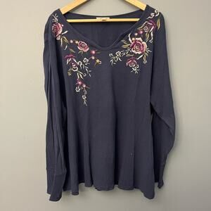 Style & Co Embroidered Thermal Top